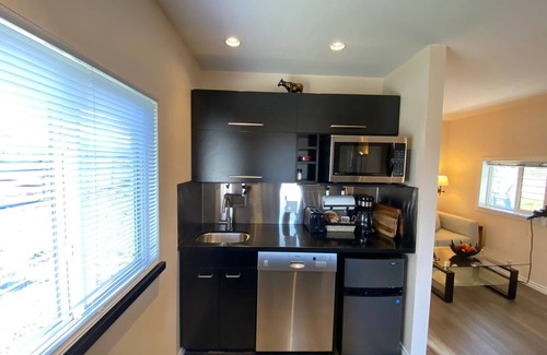Prince George Cabaña | Woodhouse Cottages and Ranch