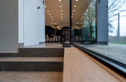 Zonnebeke Casa | Woodhouse94