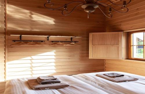 Vencimont Casa | Woodland Cabin in Vencimont