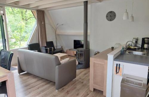 Stramproy Casa | Woodland Comfort with a Cozy Touches