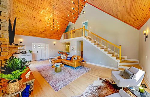 Swannanoa Casa | Woodland Dreams