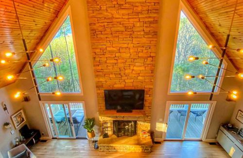 Swannanoa Casa | Woodland Dreams