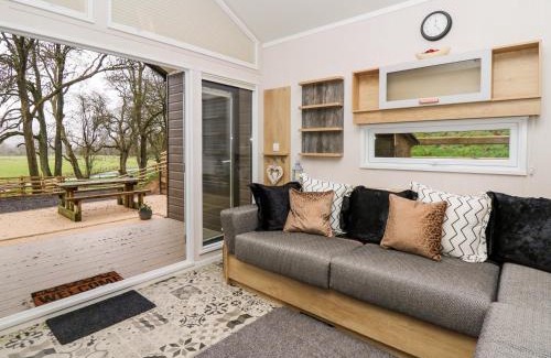 Llandrindod Wells Casa | Woodland Escape
