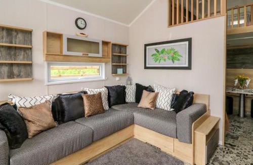 Llandrindod Wells Casa | Woodland Escape