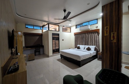 Jorhat Cama Y Desayuno | Woodland Guest House