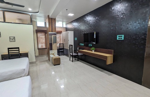 Jorhat Cama Y Desayuno | Woodland Guest House