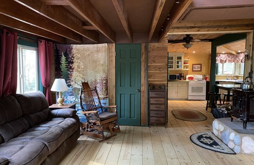 Pauma Valley Cabina | Woodland Hideaway