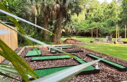 St. Augustine Casa | Woodland Reserve - Mini Golf, Home-Gym, and More! Only 10 Minutes from Downtown