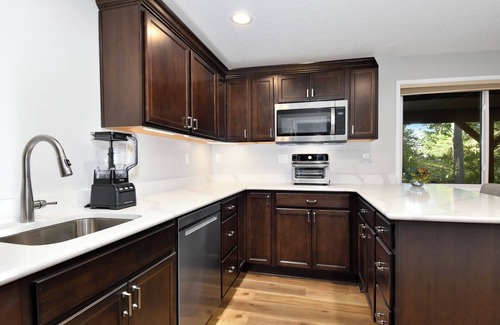 Sunnyside Apartamento | Woodland Retreat Apartment in Happy Valley - minimum 30 days