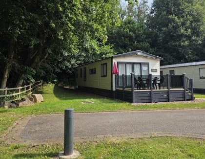 Paignton Complejo | Woodland View Exec Van - Hot Tub - Private Parking - Hoburne Devon Bay