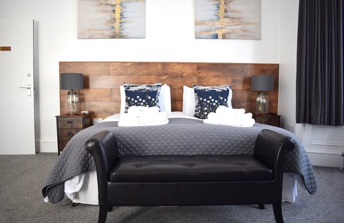 Gatehouse-of-Fleet Casa | Woodlyn Guest House
