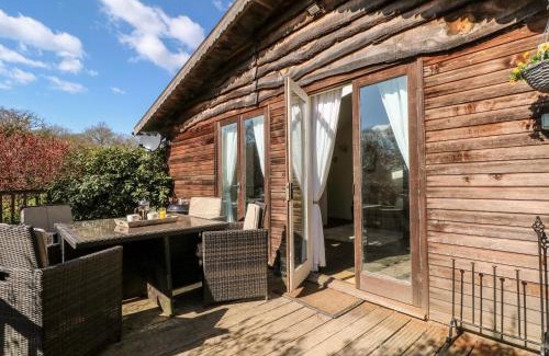 Haslemere Casa | Woodmancote Lodge