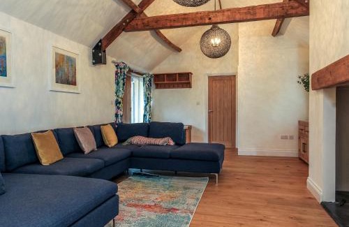 Chippenham Casa | Woodmans Cottage Nables Farm