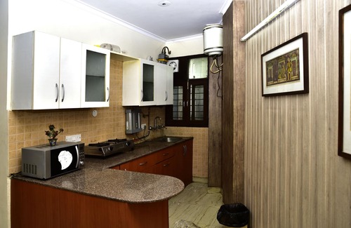 Hauz Khas Apartamento | Woodpecker - 2 Bedroom Service Apartment