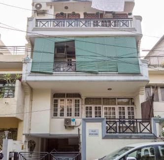 Kharera Cama Y Desayuno | Woodpecker Apartments Hauz khas