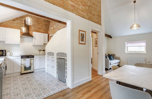 Tilney Fen End Cabaña | Woodpecker Barn - UK38613