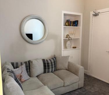 Saltcoats Casa | Woodside Bungalow