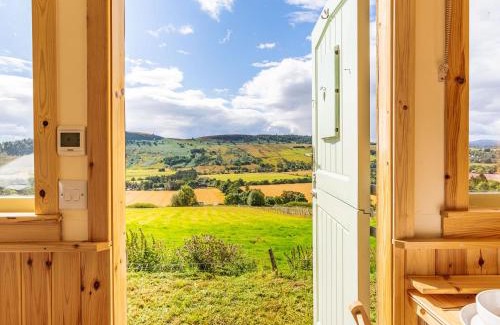 Heights of Achterneed Casa | Woodside Hut 3 - Uk36107