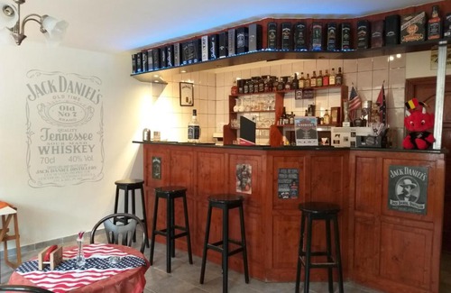 Recsk Cama Y Desayuno | Woodside Panzió