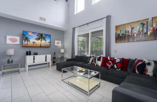 Crescent Lakes Casa | Woodside Villa at White Rose Villas