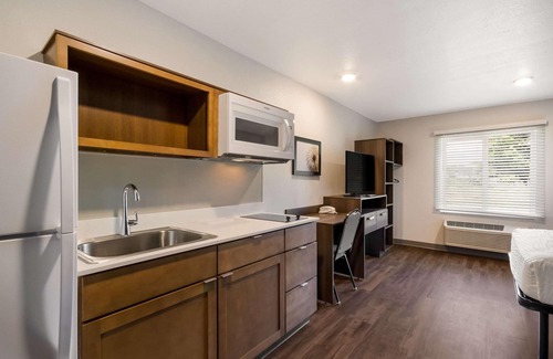Panama City Beach Hotel | Woodspring Suites Panama City Beach
