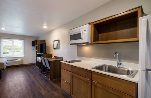 Panama City Beach Hotel | Woodspring Suites Panama City Beach