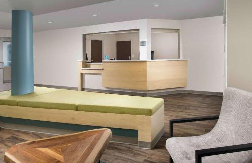 Barclay-Kingston Hotel | Woodspring Suites Cherry Hill