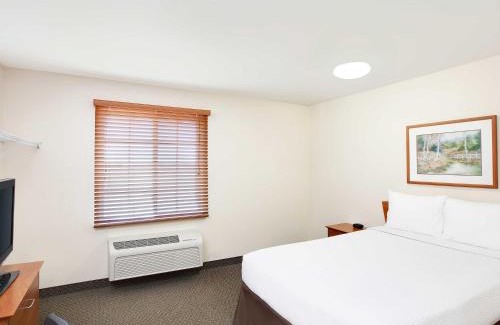 Denton Hotel | WoodSpring Suites Denton