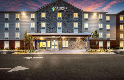 Elgin Hotel | WoodSpring Suites Elgin - Chicago