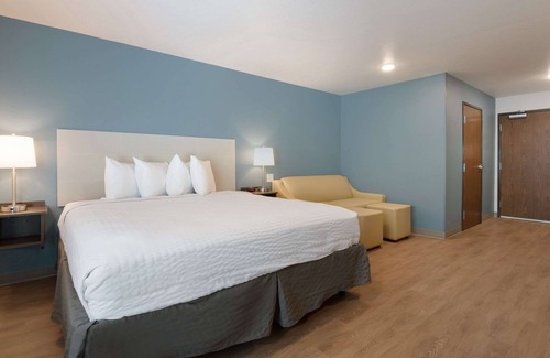 Lynchburg Hotel | WoodSpring Suites Lynchburg VA