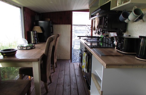 Saint Cyrus Casa | Woodston Fishing Station