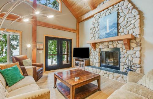 Hoodsport Casa | Woodstone Cabin