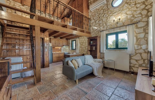 Alikanas Cabaña | Woodstone Cottage, Zakynthos