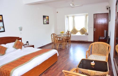 Turkaura Casa | Woodsvilla Residency Ranikhet