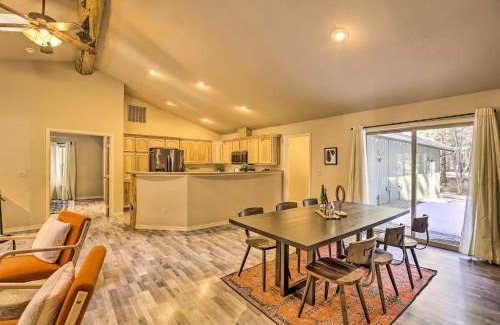 Three Rivers Casa | Woodsy Bend Vacation Rental - Pet Friendly!