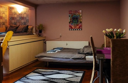 Drumul Taberei Apartamento | Woody - Cozy and Quiet Place near Moghioros Park