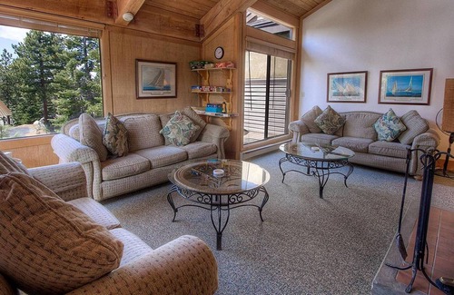 Zephyr Cove Condominio | Woodys Clubhouse by Lake Tahoe Accommodations