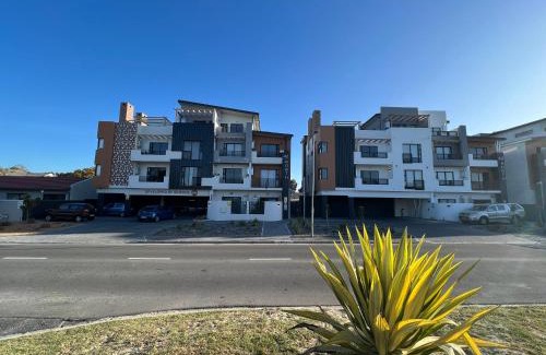 Bloubergstrand Apartamento | Woodys N Brooks Luxurious Apartments 11