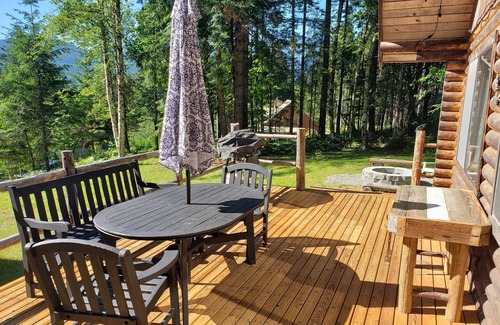 Packwood Cabina | Woolly Bear Log Cabin Mountain Get-Away