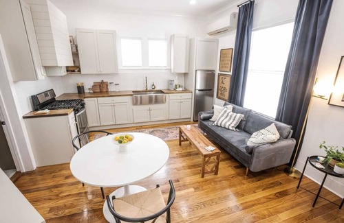 Downtown Casa | Work Crew Haven Spacious Corporate Lodging