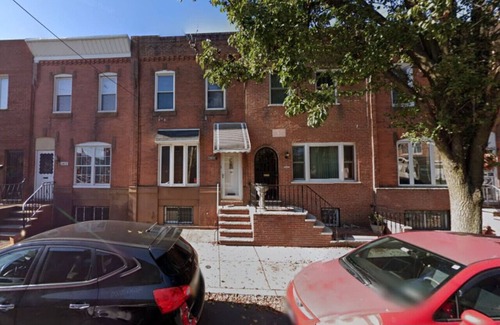 Girard Estates Apartamento | Work From Home Ready: Huge TV, W/D & Rentable Bike
