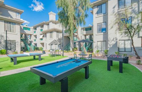 Kierland Apartamento | Work Hard, Relax Harder , Pool & Workspace- N248