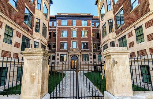 New Center Detroit Apartamento | Work/Play Base: Park Free, 10mins DTWN, Fast WiFi