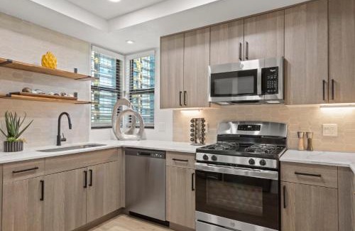 Kierland Apartamento | Work Remote in a Luxury Poolside Sanctuary N302