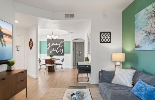 Kierland Apartamento | Work Remotely, Swim Luxuriously N390