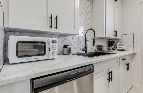Bartlesville Apartamento | Your Long Stay Downtown Home! - Fully Renovated
