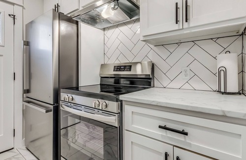 Bartlesville Apartamento | Your Long Stay Downtown Home! - Fully Renovated
