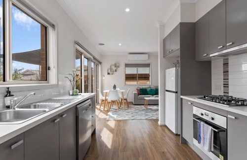 Brown Hill Apartamento | Work & Unwind in Comfort: Ballarat 2 bed Apartment