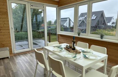 Pfalzdorf Apartamento | Worker Place mit Wintergarten