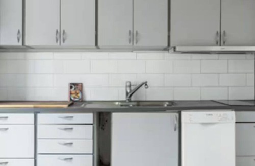 Harestad Apartamento | Workers - 10BR - 3 Bath - Parking lot